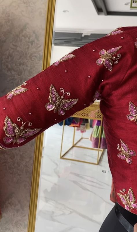 Net Butta Hands Blouse, Swan Maggam Work Designs, Butterfly Aari Work Blouse, Butterfly Blouse Designs Indian, Butterfly Embroidery Designs On Blouse, Butterfly Maggam Work Designs, Patu Saree Blouse Design, Butterfly Blouse Designs, Floral Work Blouse