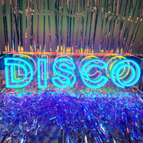 Introducing our Disco Infinity LED Neon Sign, the ultimate statement piece for all disco lovers out there! Whether you're throwing a wild dance party or simply want to create a groovy atmosphere at home, this neon sign is a must-have. Get ready to boogie the night away and embrace the disco fever! ✨🕺⁠ #party #partytime #housemusic #neonlights #banner #nightlife #lights #signs #dance #music #neonsign #logo #disco #ledneon #disconeon Neon Disco Party, Disco Fever Party, Neon Disco, Disco Party Lights, Lights Signs, Decor Business, Disco Night, 10 Birthday, Disco Fever