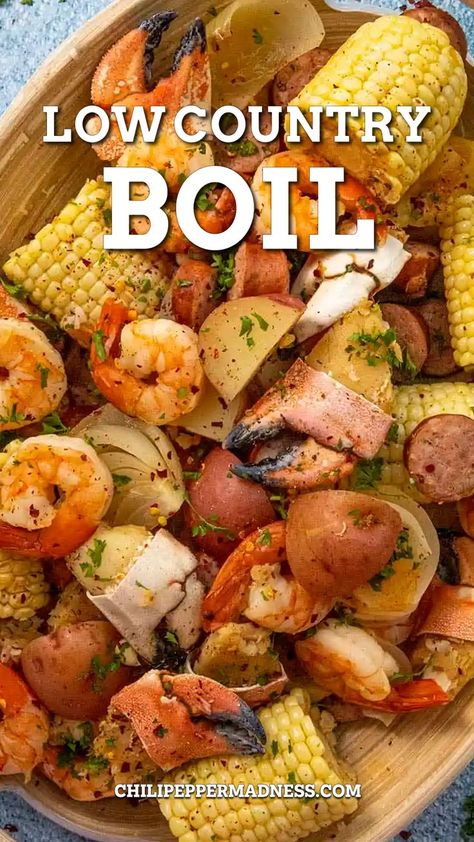 Country Boil Recipe, Frogmore Stew, Low Country Boil Recipe, Crab Boil Recipe, Low Country Boil Party, Shrimp Boil Recipe, Boiled Egg Recipes, Country Boil, Low Country Boil