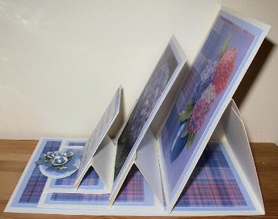 Easel Card Tutorial, I Remember Everything, Lilac Garden, Craft Spaces, Pop Up Box Cards, Card Folds, Card Model, Shaped Cards, Easel Cards