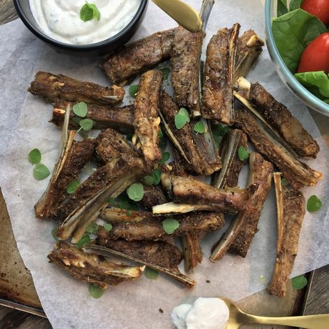 Oven baked lamb ribs - A few simple ingredients, roasted in the oven, simple easy lick you fingers lamb Oven Roasted Lamb, Slow Roasted Lamb Shoulder, Slow Roast Lamb, Roasted Lamb, How To Cook Lamb, Lamb Ribs, Lamb Dishes, Lamb Roast, Lamb Recipes