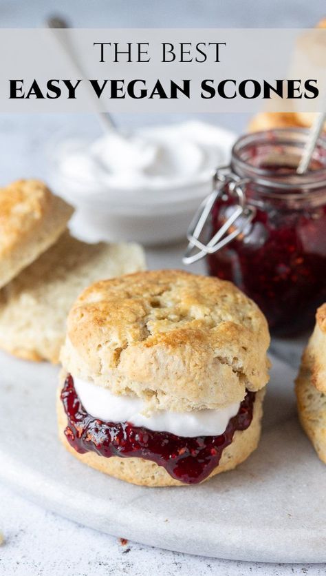 Scones Vegan, Vegan Scones, Gluten Free Scones, Easy Dessert Recipes Quick, Vegan Cake Recipes, Scones Recipe, Healthy Breakfast Recipes Easy, Egg Recipes For Breakfast, Scone Recipe