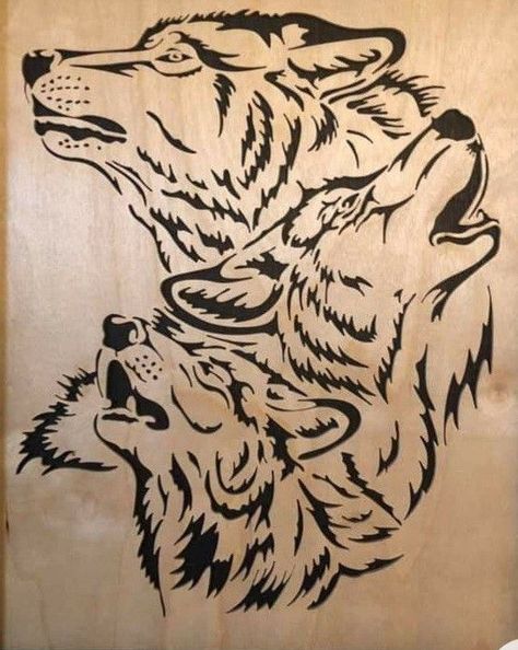 Free Scroll Saw Patterns, Animal Stencil Art, Wood Burning Patterns Stencil, Wood Burning Stencils, Wolf Wall Art, Mom Tattoo Designs, Pyrography Patterns, Wolf Painting, Carved Wood Wall Art