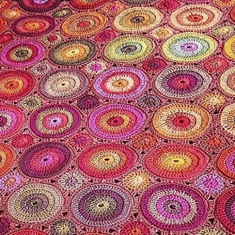 Lizzie Montgomery on Instagram: "I made this using scraps of cotton yarn and @janiecrow ´s Magic Circles pattern. This pattern is a great entry-level option for those of you who find some of Janie’s other patterns fairly advanced. . . . #crochetblanket #bedspread #crochetbedspread #circles #magiccircles #janiecrow #crochetinspiration #crochet #rainbowcolors #crochetafghan #crochetinspo #magiccirclesblanket" Magic Circles Crochet Blanket, Circles Crochet Blanket, Crochet Blanket Round, Magic Circle Crochet, Magic Circles, Crochet Bedspread, Crochet Circles, Crochet Patterns Free Blanket, Crochet Creations