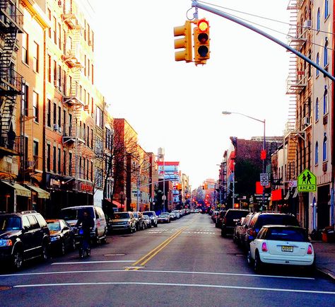 Red Traffic Lights, NYC, New York, USA New York Traffic, Red Traffic Light, Alphabet City, Traffic Lights, Urban Aesthetic, Hdr Photography, Traffic Light, Miniature Painting, Alphabet