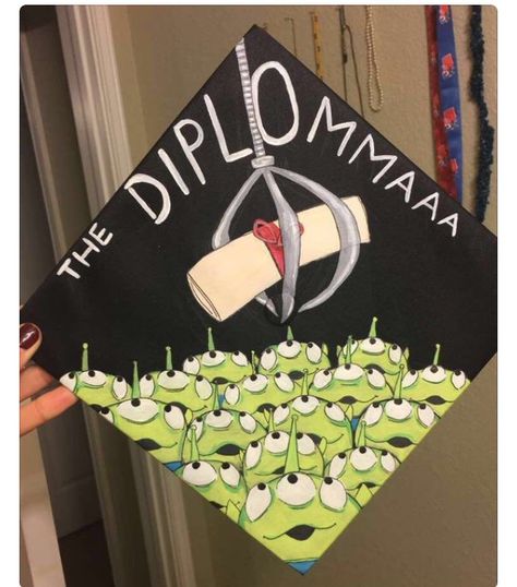 Toy Story Graduation, 5 Hours Later, Disney Graduation Cap, Funny Graduation Caps, Creative Graduation Caps, Graduation Cap Ideas, Disney Graduation, College Grad Cap Ideas, Grad Cap Decorated