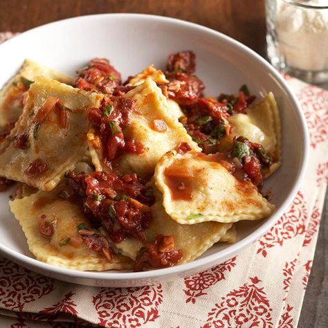 Make this delicious comfort food recipe for an easy weeknight meal. This ravioli dish only takes 20 minutes to make and is stuffed full of flavor. Everyone will enjoy this pasta dinner recipe. Sausage Ravioli Filling Recipe, Sausage Ravioli Filling, Homemade Ravioli Filling, Sausage Ravioli, Pasta And Sauce, Ravioli Filling, Homemade Ravioli, Ravioli Recipe, Pasta Dough