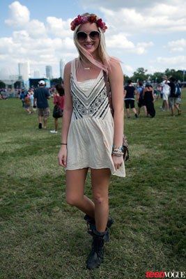 Everything's Bigger in Texas! The Best Fashion Moments from Austin City Limits | Teen Vogue Summer Music Festival Outfits, Music Festival Fashion, Austin City Limits, Concert Fashion, Music Festival Outfits, Fashion Moments, City Limits, Teen Vogue, Vogue Fashion