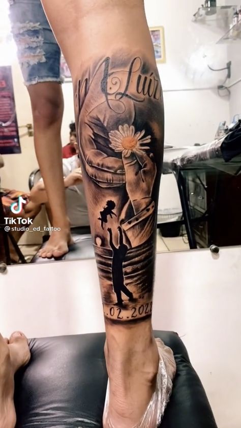 Daughter Sleeve Tattoo For Men, Daughter Tattoo For Men, Daughter Tattoo For Father, Rip Tattoos For Dad, Tattoos For Siblings, Leg Tattoos For Men, Matching Tattoos For Siblings, Aztec Tattoos Sleeve, Family Tattoos For Men