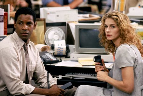 "The Pelican Brief" movie still, 1993.  L to R: Denzel Washington, Julia Roberts. The Pelican Brief Movie, Julia Roberts Movies, Pelican Brief, The Fall Movie, Sam Shepard, Tony Goldwyn, Literary Characters, John Grisham, Nancy Meyers