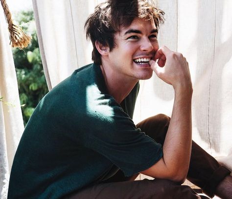 Pretty Little Liars Caleb Pretty Little Liars, Tyler Blackburn, Film Serie, Pretty Little Liars, Serie Tv, Celebrity Crush, Just In Case, Pretty People, Fangirl