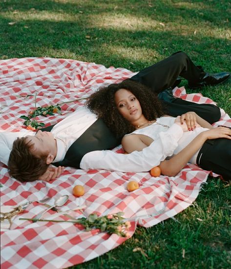 Selena Forrest, Fashion Editorial Couple, Picnic Photo Shoot, Veuve Cliquot, Wsj Magazine, Couples Modeling, Outdoor Couple, Model Inspo, Wedding Engagement Photos