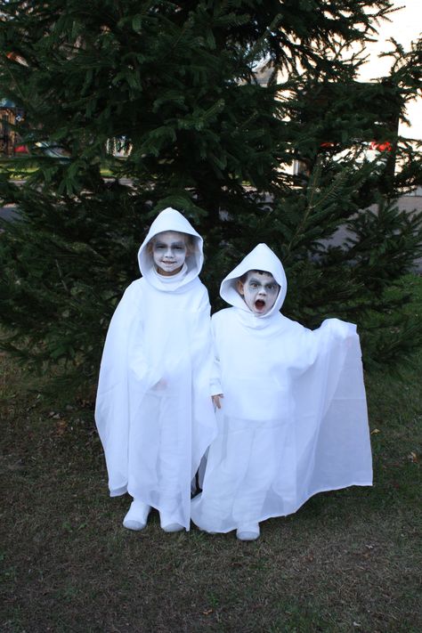 Kids Ghost Costume Boy, Light Up Ghost Costume, Kids Ghost Costume, Toddler Ghost Costume, Light Up Ghost, Ghost Costume, Halloween Boys, Family Halloween Costumes, Halloween 2024