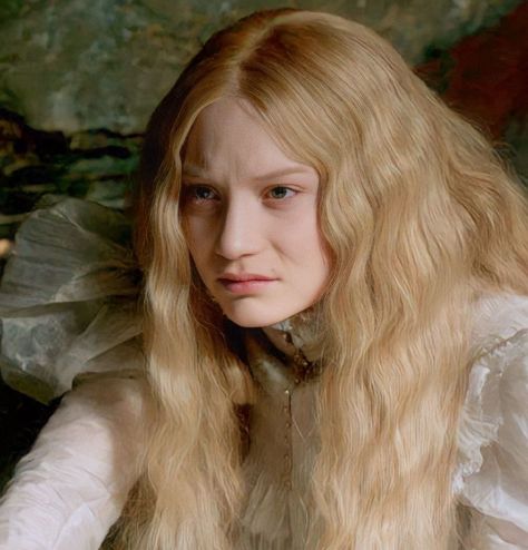 Edith Cushing Icon, Mia Wasikowska Aesthetic, Blonde Faceclaims Female, Crimson Peak Edith, Edith Cushing, Targaryen Women, Iron Lung, The Wolf Among Us, Mia Wasikowska