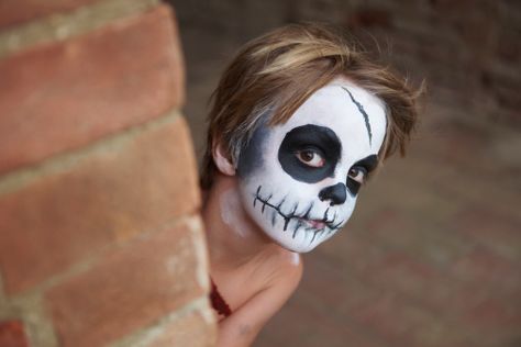 Kids Ghost Face Paint, Toddler Skeleton Face Paint, Kid Skeleton Face Paint, Skeleton Kids Makeup, Skull Face Paint Kids, Kids Skull Face Paint, Toddler Skeleton Makeup, Skeleton Face Paint For Kids, Skeleton Face Paint Kids