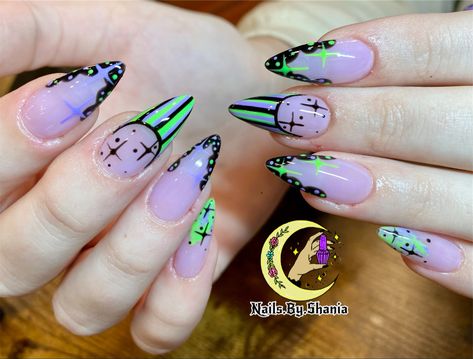 #nails #nailart #nailartist #handpaintednailart #halloweennails #spookyseason #october Nail Ideas2024, Love Potion Nails, Neon Goth Nails, Spooky Summer Nails, Nail Ideas Goth, Haunted Mansion Nails, Summerween Nails, Beetlejuice Nails, Holloween Nails