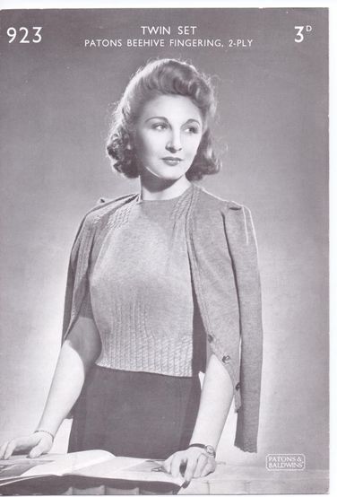 Free Vintage Knitting Pattern WW2 ladies cable twinset Cardigan And Top Set, Knitting Patterns Boys, Vintage Knitting Patterns, Yarn Sizes, Twin Set, Cardigan Sweaters For Women, Moda Vintage, Pattern Free, Vintage Knitting