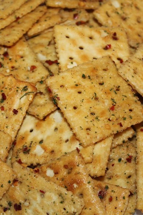 Beer Crackers Recipe, Crackers Recipe Appetizers, Comeback Crackers Recipe, Cracktastic Crackers, Garbage Bag Crackers, Cowboy Crackers, Crackerjack Cookies, Cracked Crackers, Club Cracker Recipes