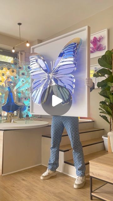 Decoration Nature, Nature Butterfly, Artist Home, Butterfly Artwork, April 15, Sculpture Art, Art Artist, Art Gallery, Sculpture