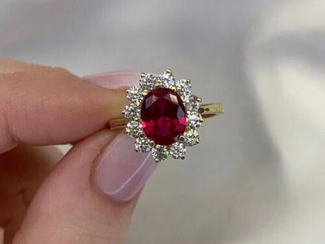 Ruby Halo Engagement Ring, Red Gold Ring, Ruby Ring With Diamond Halo, Rings Red Stone, Kate Middleton Engagement, Engagement Rings Ruby, Kate Middleton Engagement Ring, Ruby Jewelry Ring, Ruby Stone Ring