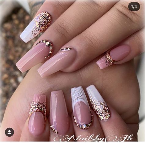 Pink Acrylic Coffin, Pink Coffin Nails Design, Nail Designs Hot Pink, Coffin Nails Designs Summer, Diamond Nail Designs, Short Coffin Nails Designs, Acrylic Coffin Nails, Metallic Nail Art, Diamond Nail Art