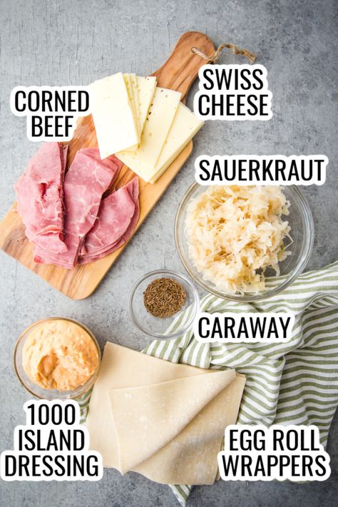 Reuben Egg Rolls, Corned Beef Leftovers, Stromboli Recipe Easy, Reuben Recipe, Reuben Sandwich Classic, Cabbage Soup Diet Recipe, Easy Fall Dinners, Thousand Island, Thousand Island Dressing