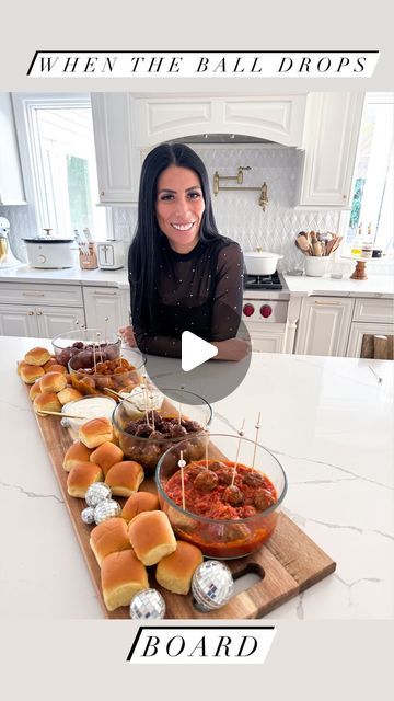 Carla Bushey - Always keepin’ it real on Instagram: "This is such a fun board to make for your NYE parties! You can make it your meatballs from scratch OR buy them frozen and add the sauces below!
My meatball recipe: (I made one recipe with beef and 1 recipe with turkey) OR you will need 1 pound of each frozen 
• 1 pound 80% ground beef OR ground turkey
• 1 large egg , beaten
• 1/4 cup breadcrumbs
• 1/4 cup grated parmesan cheese
• 1/4 cup finely chopped onion
• 2 teaspoons minced garlic
• 1 teaspoon salt
• 1/2 teaspoon ground black pepper
• 2 Tablespoons chopped fresh Italian parsley , optional
• Mini sliders to serve with and your favorite dipping sauces!
Let’s do this! 
In a bowl, mix all the ingredients and form some small cocktail size meatballs. Place the on a sheet pan with aluminum Slider Charcuterie Board Ideas, Meatball Charcuterie Board, Recipe With Turkey, Asian Style Meatballs, Meatballs From Scratch, Recipe With Beef, Siracha Sauce, Meatball Sliders, Mini Sliders