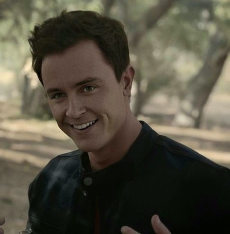 Parrish Teen Wolf, Ryan Kelley, Jordan Parrish, Teenage Werewolf, Ryan Kelly, Beacon Hills, Wolf Wallpaper, Scott Mccall, Teen Wolf