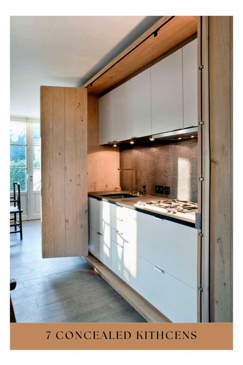 Concealed kitchen with light wood Concealed Kitchen, Accordion Doors, Modern Minimalist Kitchen, Minimal Kitchen, Hidden Kitchen, Extractor Hood, Minimalist Kitchen Design, Long Walls, Mini Kitchen