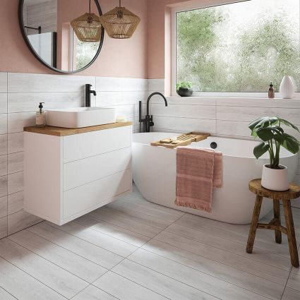 Ensuit Bathroom, Modern Pink Bathroom, Timeless Bathroom Design, Small Ensuite, Bathroom Colour, Small Bathroom Colors, New House Bathroom, Bathroom Ensuite, Timeless Bathroom