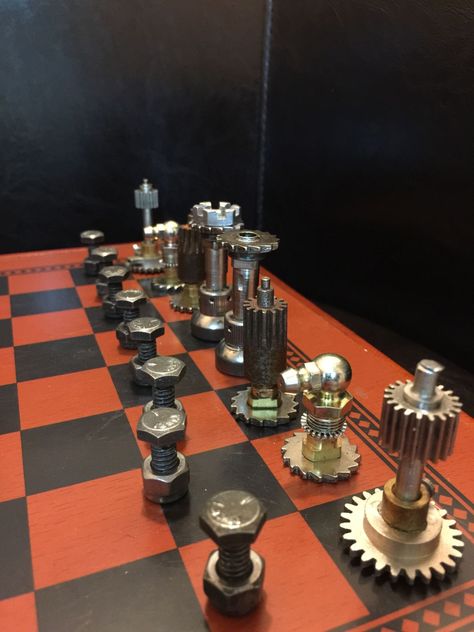 Chess Boards, Chess Set Unique, Metal Working Projects, Chess Players, Chess Sets, Chess Game, Metal Shop, Chess Pieces, Welding Projects