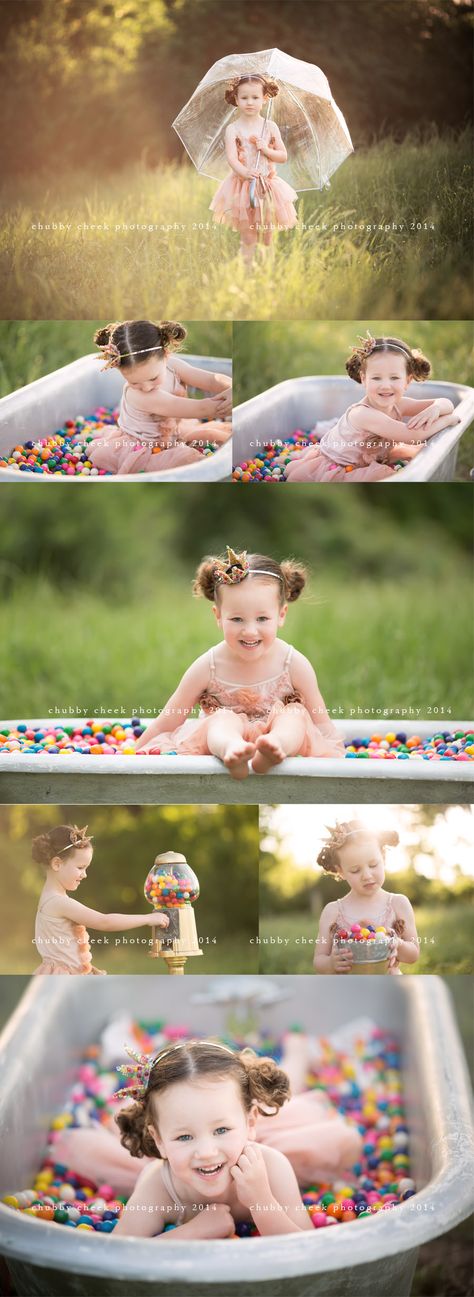 © chubby cheek photography the ORIGINAL bubblegum mini sessions Mini Photo Session Ideas, Chubby Cheek Photography, Photography Childhood, Bubbles Photography, Mini Photo Sessions, Photography Mini Sessions, Toddler Photos, Toddler Photography, Chubby Cheeks