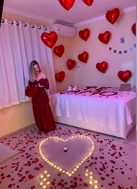 Husband Birthday Decorations, Romantic Bedroom Decor Ideas, Romantic Room Surprise, Romantic Bedroom Design, Romantic Bedroom Ideas, Beautiful Bedroom Colors, Birthday Room Decorations, Romantic Bedroom Decor, Romantic Surprise