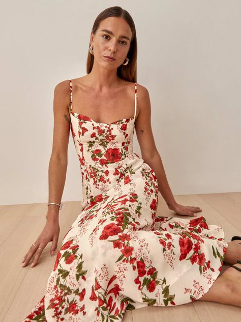 Summer Wedding Outfits, Georgette Dress, Reformation Dress, Wedding Guest Outfit Summer, Dress Spaghetti, Floral Fashion, Floral Dresses, Midi Length Dress, Guest Outfit