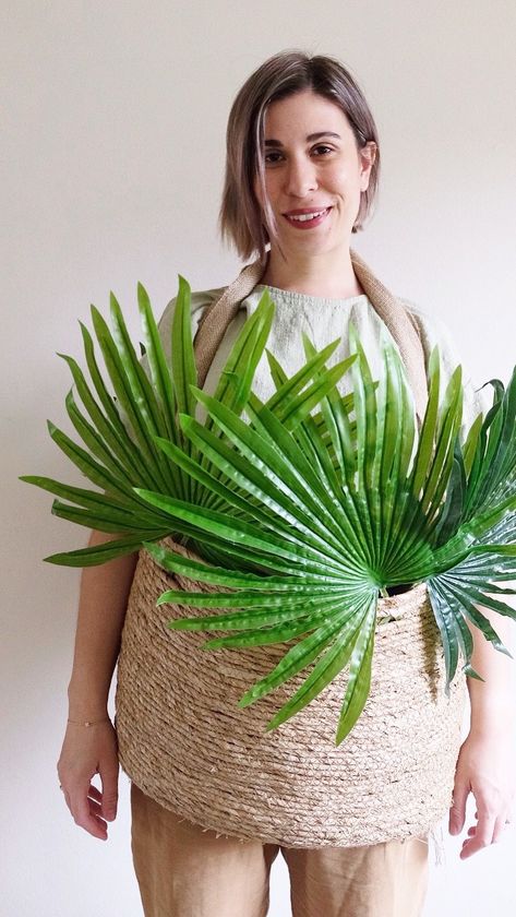 Diy Plant Costume Women, Plant Halloween Costumes, Plant Lady Costume, Plant Costume, Mom Costume, Diy Plants, Care Tag, Plant Mom, Plant Lady