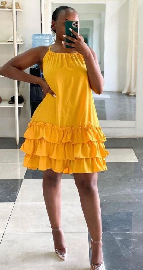 Robes en tissu in 2022 | Trendy dress outfits, Latest african fashion dresses, Classy dress outfits Martenity Dresses Outfits, African Fashion Dresses Classy, Short African Dresses, Best African Dresses, African Fashion Skirts, African Wear Dresses, Elegant Dresses Classy, African Fashion Modern, Trendy Dress Outfits