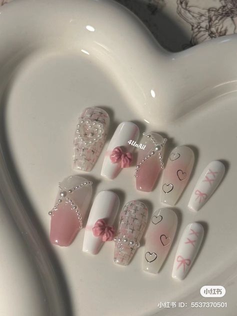 Summer 2023 Nail Trends, 2023 Nail, Sunny Disposition, Dresses Linen, Fake Nails Designs, Asian Nails, Hello Nails, February Nails, Blush Nails