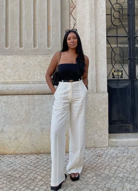 We Found Them: The Best Linen Pants to Wear All Summer Long Cream Linen Pants Outfit, Linen Pants Outfits, Linen Pants Outfit Summer, White Linen Pants Outfit, Cream Linen Pants, Linen Pants Style, Summer Date Night Outfit, Ma Tattoo, Cute Middle School Outfits