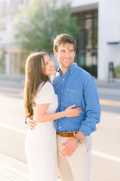 Hyde Park Tampa Photoshoot, Hyde Park Tampa, Engagement Pictures Beach, Engagement Shoots Poses, Beautiful Engagement Photos, Spring Engagement Photos, Summer Engagement Session, Summer Engagement Photos, Winter Engagement Photos