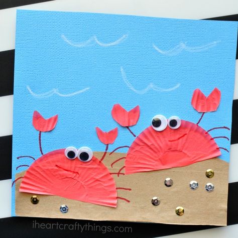 Crab Craft, Cupcake Liner Crafts, Crab Crafts, Christmas Preschool, Sea Crafts, Summer Crafts For Kids, Ocean Crafts, Daycare Crafts, Crafts For Kids To Make