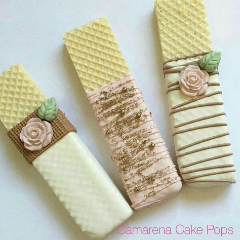 Birthday Cake Decoration Ideas, Cake Decoration Ideas, Idee Babyshower, Birthday Cake Decoration, Parties Ideas, Sweet Party, Tea Party Food, Wafer Cookies, Monkey Bread