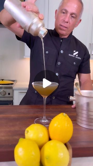 Geoffrey Zakarian on Instagram: "The Sidecar: a simple happy hour drink that is sure to impress your guests… Add a sugar rim to take it up a notch!
The sidecar:
2oz Hennessy
1oz Cointreau
1oz Lemon Juice
Shake in mixer with ice and pour in a cold glass with sugar
rim
#cocktail #recipe #mixology #hennessy #sidecar #viral
#recipe # cheers #drinks #easy #weeknight #dinner #party
#love #instareel #cheflife #lemon #fall #french" Hennessy Sidecar, Sidecar Cocktail, Geoffrey Zakarian, Happy Hour Drinks, Night Cap, Chef Life, Sunday Night, Frank Sinatra, Sidecar