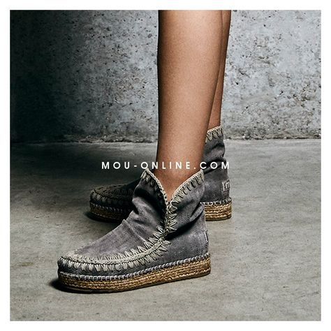 Mou eskimo 18 jute perorated suede Luxury Suede Desert Boots With Textured Sole, Bohemian Winter Suede Boots, Suede Slip-on Boots With Cushioned Footbed, Bohemian Suede Slip-on Boots, Lace-up Suede Desert Boots With Textured Sole, Mou Shoes, Footwear Outfit, Mou Boots, Estilo Hippy