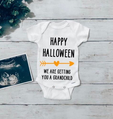 Grandparent Pregnancy Reveal | Halloween Baby Announcement | by CuttingUpAStorm Halloween Pregnancy Reveal, Halloween Baby Announcement, Halloween Tee Shirts, Pregnant Halloween, Halloween Baby, Pregnancy Reveal, Girl Onesies