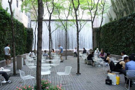 Paley Park, Interactive Architecture, Streetscape Design, Cafe Exterior, Pocket Garden, Outdoor Restaurant Design, Pocket Park, Garden Coffee, Outdoor Cafe