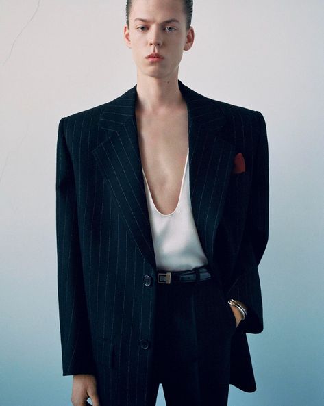 SPRING SUMMER 24 LOOKS | Saint Laurent | YSL Prom Suits For Men, Mcqueen Fashion, Formal Mens Fashion, Prom Suits, Anthony Vaccarello, Summer 24, Oversized Jacket, Mens Spring, Boy Fashion