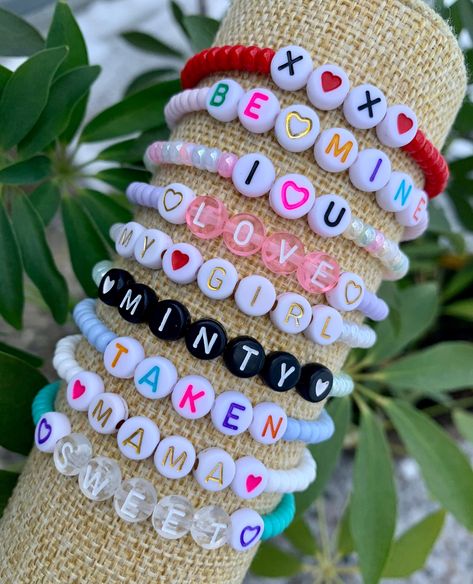 "This listing is for ONE Custom Personalized Bracelet perfect for Valentine's Day! Made with 4mm Czech Glass beads and your choice of letter beads! Bracelets Colors: -Red -Pink -Pastel Mix -Lavender -Pearl White -Mint -Blue -White -Seafoam Letter Beads: -White (white w/Black lettering) -Multicolor (white w/multicolor lettering) -Translucent Pink (pink w/white lettering) -Gold (white w/gold lettering) -Black (black w/white lettering) -Clear (clear w/white lettering) Be sure to leave all informati Bestie Bracelets Bead, Beaded Bracelets With Pearls, Letter Beads Bracelet, Beads With Letters, Letter Bracelet Beads, Bracelets Colors, Letter Bead Bracelets, Pony Bead Bracelets, Crochet Bracelet Pattern