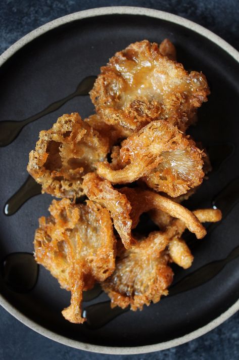 Honey Glazed Tempura Oyster Mushrooms (vegan) – NO EGGS OR HAM Miso Glazed Mushrooms, Tempura Oyster Mushrooms, Blue Oyster Mushrooms Recipes, Tempura Mushrooms, Vegan Tempura, Mushroom Tempura, Commercial Deep Fryer, Oyster Mushroom Recipe, 10 Cake