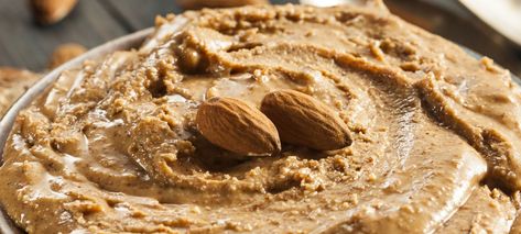 Customizable Nut Butter: Almond Butter Benefits, Almond Butter Keto, Recipes Hamburger, Být Fit, Maple Almond Butter, Rice Avocado, Health Benefits Of Almonds, Homemade Almond Butter, Raw Almond Butter