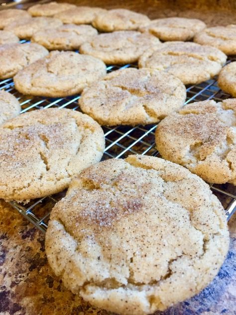 Chai Concentrate Cookies, Chai Snickerdoodle Cookies, Chai Snickerdoodles, Chai Cookies Recipe, Honey Oatmeal Cookies, Honey Cookies Recipe, Autumn Cookies, Te Chai, Honey Cookies